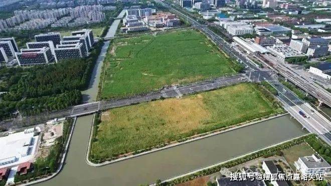 盘百科→首页网站→中心楼盘百科→首页网站→24小时热线象屿天宸雅颂售楼处电话→象屿天宸雅颂售楼中心电话→楼(图35)