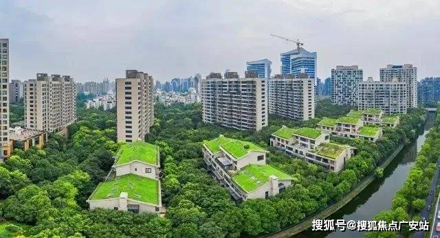 -最新房价户型图-小区环境-楼盘详情-交房时间-周边配套-售楼处电话中鹰黑森林首页网站-中鹰黑森林售楼处电话-楼盘详情-交房时间-地址(图6)