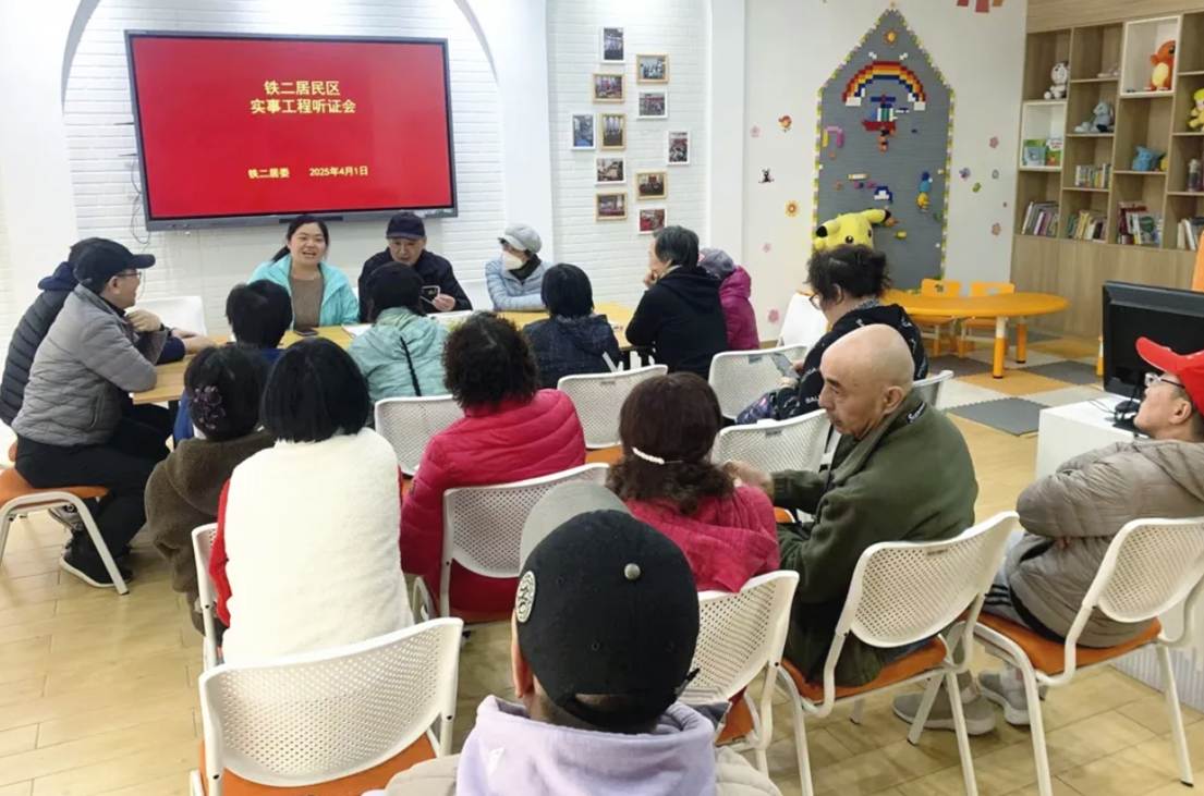 码”智能充电站“见缝插针”建起来动真碰硬